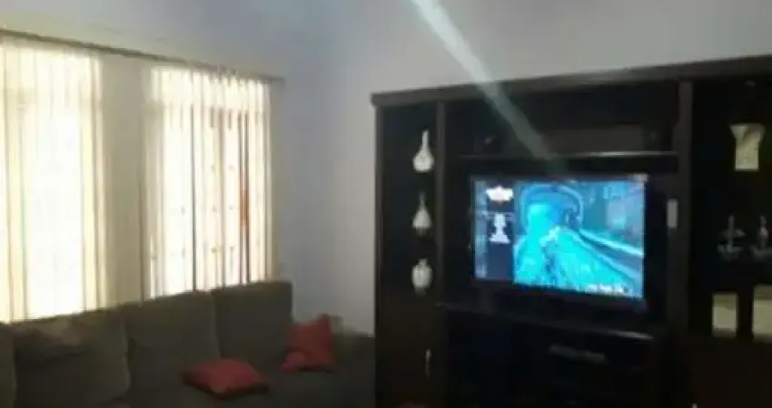 Sobrado com 03 dorms e 01 suíte no Jardim das Flores em Sorocaba
