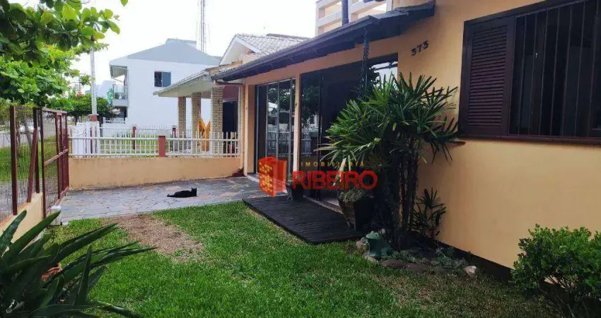 Casa à venda, 173 m² por R$ 640.000,00 - Centro - Balneário Arroio do Silva/SC