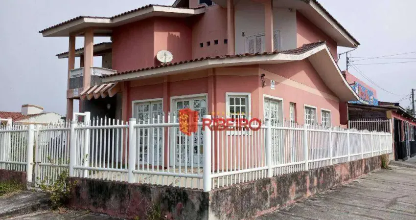 Casa à venda, 250 m² por R$ 550.000,00 - Centro - Balneário Arroio do Silva/SC