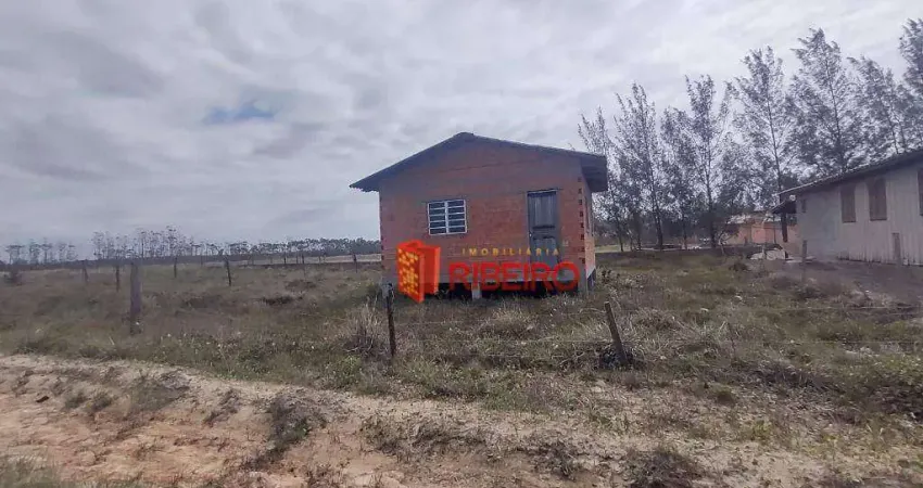 Casa à venda por R$ 100.000,00 - Guairacá - Balneário Arroio do Silva/SC