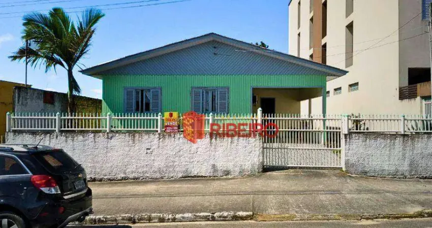 Casa à venda por R$ 650.000,00 - Urussanguinha - Araranguá/SC