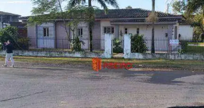 Casa à venda, 150 m² por R$ 800.000,00 - Polícia Rodoviária - Araranguá/SC