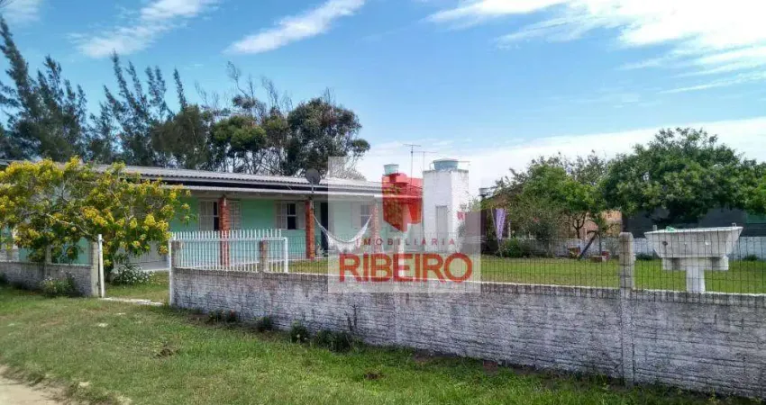 Casa à venda, 100 m² por R$ 215.000,00 - Caçamba - Balneário Arroio do Silva/SC