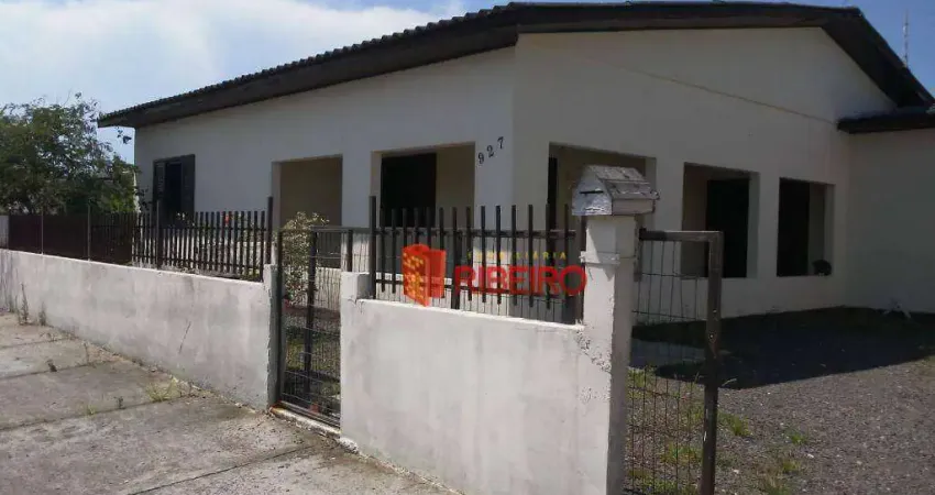 Casa à venda por R$ 300.000,00 - Centro - Balneário Arroio do Silva/SC