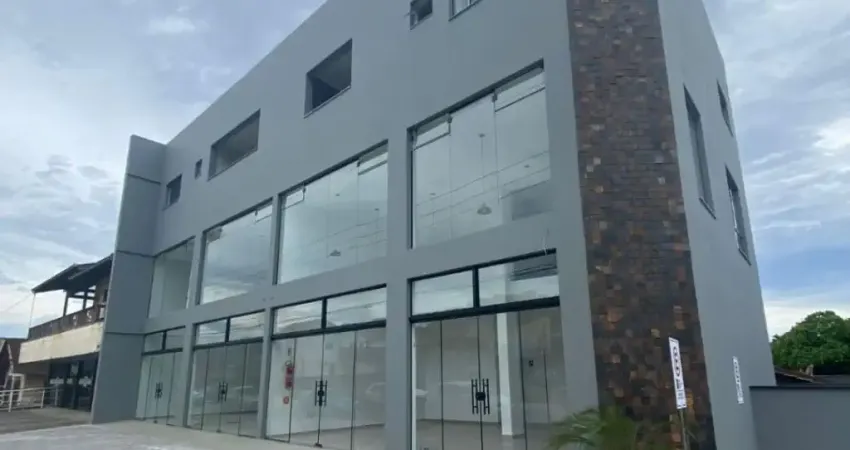 Sala Comercial de Esquina em Excelente Localização no Boa Vista