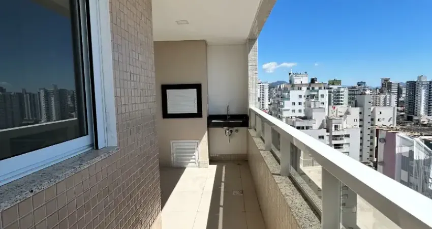 Apartamento amplo e iluminado de 3 quartos, sendo 1 suíte, sacada com churrasqueira e garagem para dois carros à venda em campinas