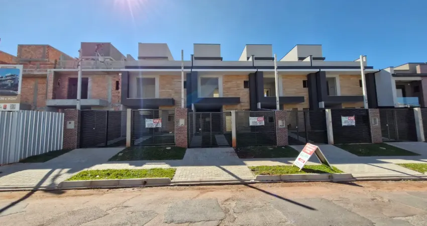 Sobrados smart house no alto boqueirão frente para rua com 03 quartos  e ático
