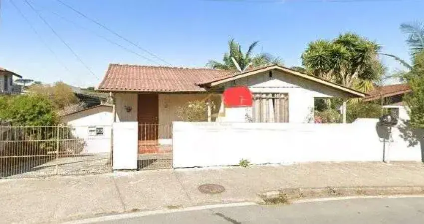 Casa com 2 quartos à venda na Rua Alberto Santos Dumont, 42, Centro, Quatro Barras