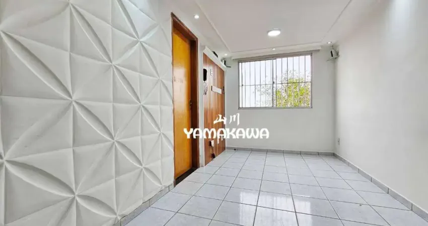 Apartamento com 3 dormitórios à venda, 52 m² por R$ 215.000,00 - Guaianases - São Paulo/SP