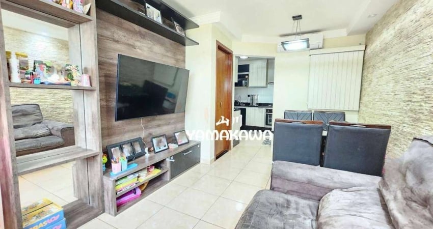 Sobrado com 2 dormitórios à venda, 65 m² por R$ 350.000,00 - Itaquera - São Paulo/SP