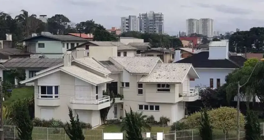 Casa com 3 quartos à venda no Cruzeiro, Caxias do Sul 