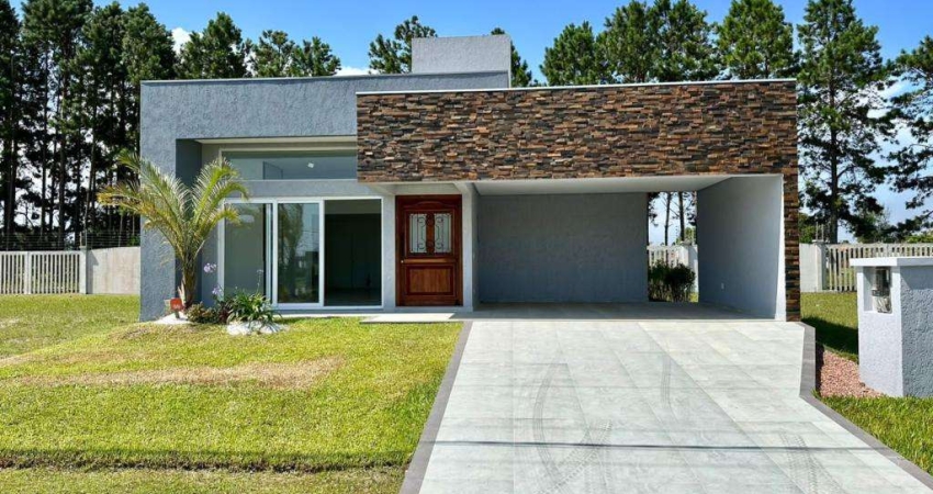 Casa 03 Dorm à venda no Bairro ARROIO TEIXEIRA com 165 m² de área privativa - 2 vagas de garagem