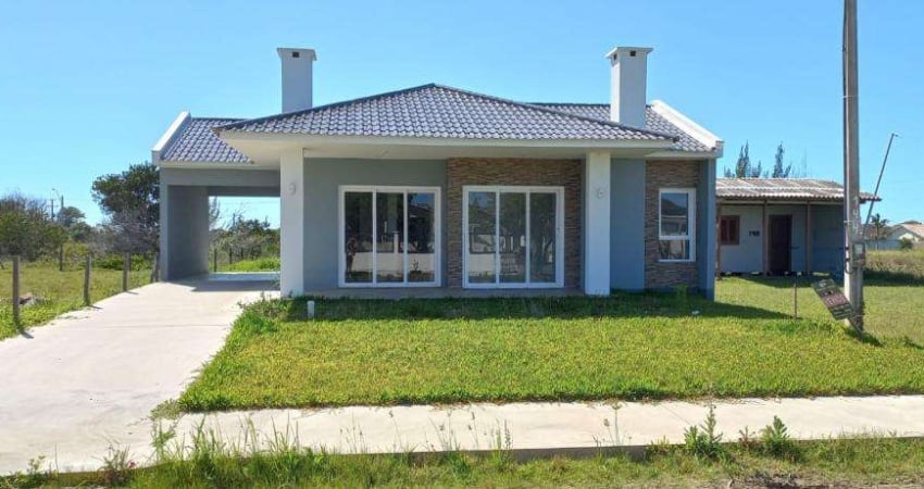 Casa 03 Dorm à venda no Bairro NOVO CURUMIM com 111 m² de área privativa - 1 vaga de garagem