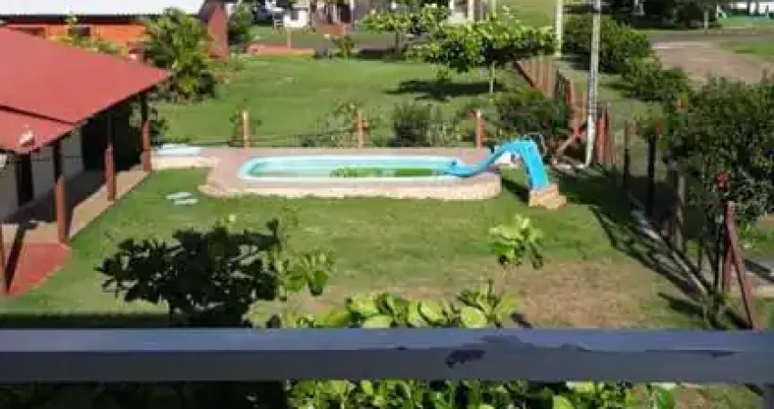 Sobrado 02 dorm à venda no bairro arroio do sal - 1 vaga de garagem