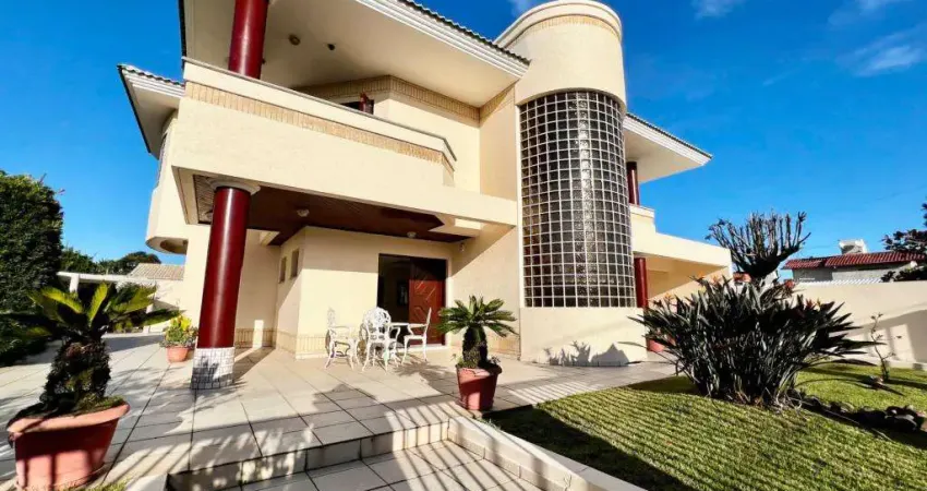 Casa 05 Dorm à venda no Bairro CAPÃO NOVO com 400 m² de área privativa - 4 vagas de garagem