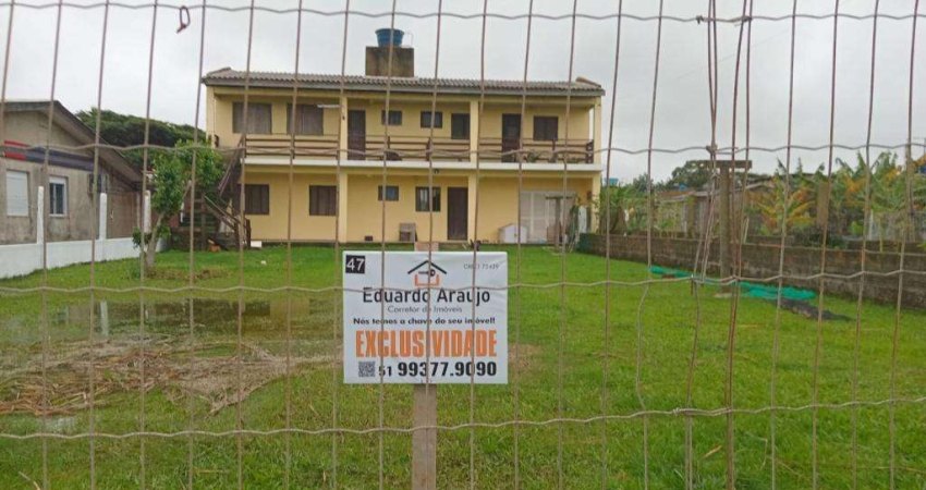 Sobrado 04 Dorm à venda no Bairro PRAIA DO BARCO com 140 m² de área privativa