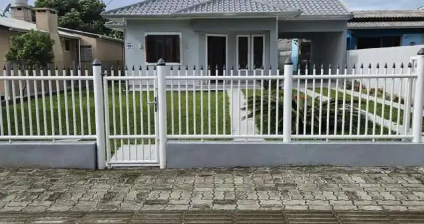 Casa 03 dorm à venda no bairro balneário são jorge com 108 m² de área privativa