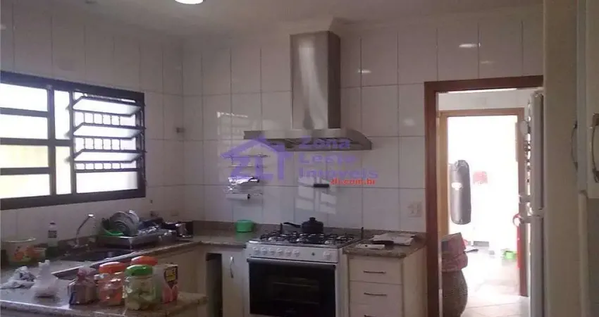 Sobrado com 3 dormitórios para alugar, 300 m² por R$ 7.800,00 - Vila Formosa - São Paulo/SP
