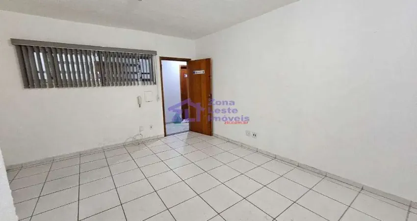 Sala comercial com 32 metros toda reformada perto de comercio e vasta condução