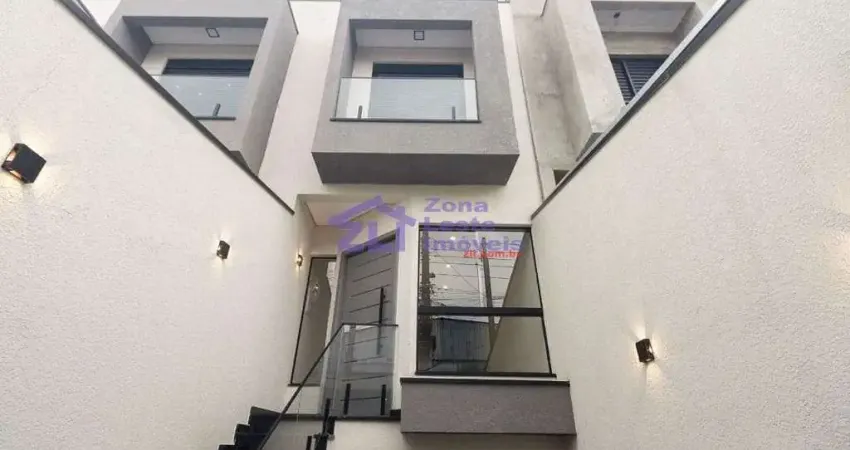 Casa com 3 quartos à venda na Rua Frei Orlando, 330, Vila Carrão, São Paulo