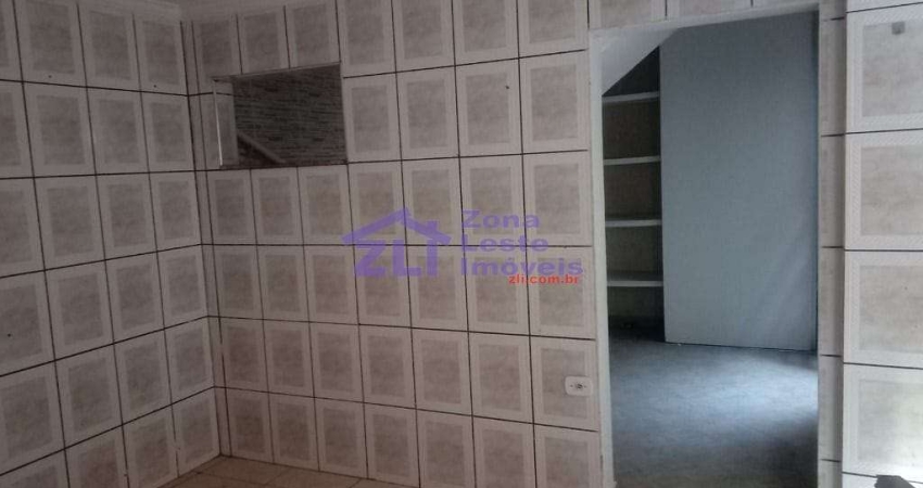Com 1 Dormitórios, Sala, Cozinha, Fogão a Lenha com Tubulação para Exaustão, adega Área de Serviço,