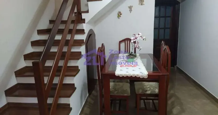 Sobrado com 3 dormitórios e 4 vagas à venda, 179 m² por R$ 640.000 - Vila Ema - São Paulo/SP