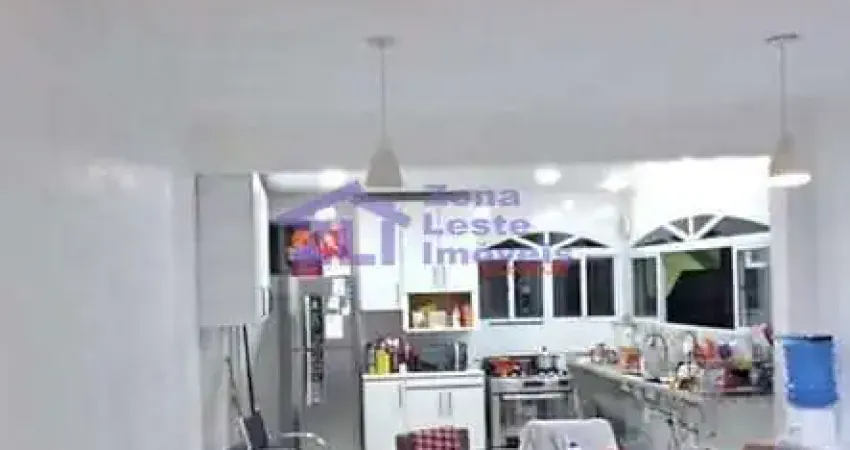 Casa com 3 quartos para alugar na Rua Malva Silvestre, 324, Parque Savoy City, São Paulo