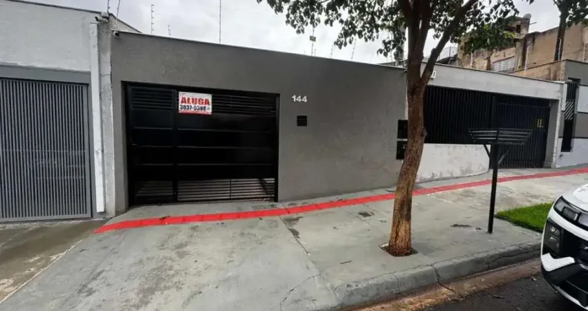 Casa com 3 quartos para alugar na Rua Maria Luíza de Faria Lemos Figueiredo, 144, Jardim São Paulo, Londrina