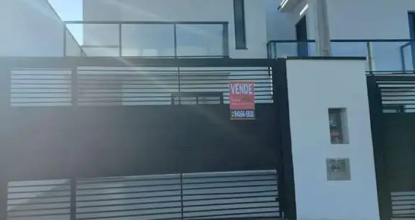 Sobrado novo para venda com 3 dormitórios em César de Souza Mogi das Cruzes.