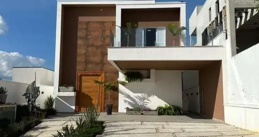 Sobrado alto padrão para venda com 4 suítes e piscina no Condomínio Granja Anita
