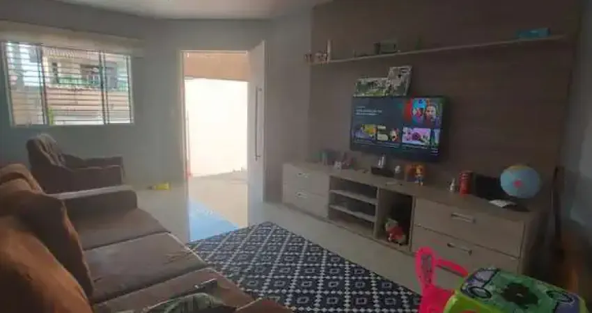 Sobrado para venda com 3 dormitórios na Vila Suissa em César de Souza.