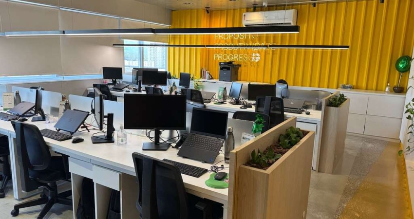 Sala comercial para locação com 145m² no Helbor Concept Life no Jardim Armênia.