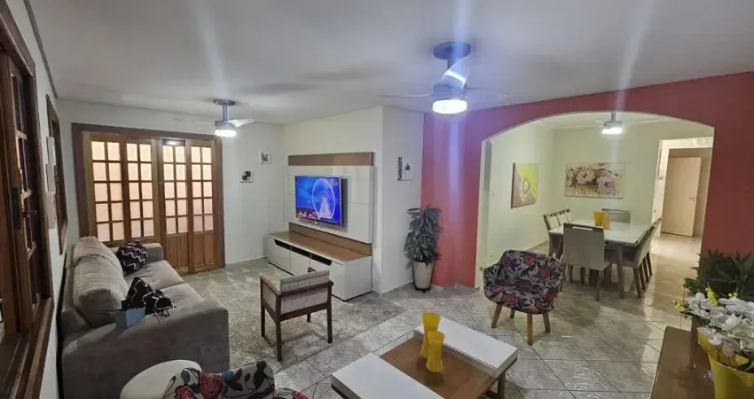 Casa térrea pra venda com 2 dormitórios e edícula no Conjunto Nova Bertioga.