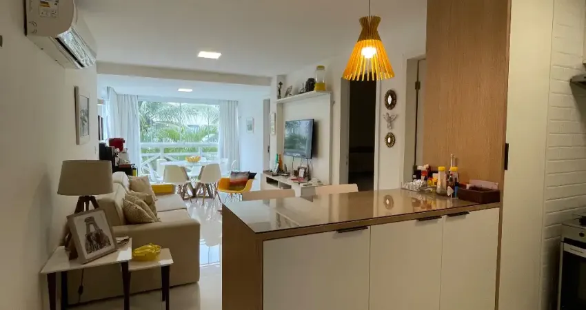Apartamento com 2 quartos à venda na Avenida Deputado Márcio Marinho, 343, Pirangi do Norte (Distrito Litoral), Parnamirim