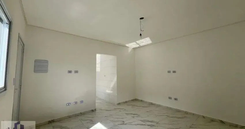 Imperdível! Casa em Condomínio com  quintal no Tude Bastos – Praia Grande/SP