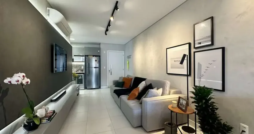 Apartamento Garden para Venda em Florianópolis, Estreito, 2 dormitórios, 1 suíte, 2 banheiros, 2 vagas