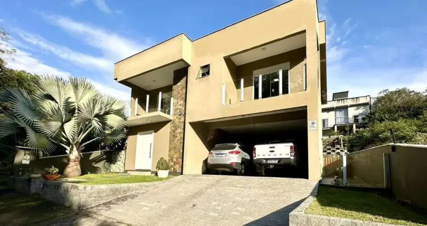 Casa para Venda em São José, Roçado, 3 dormitórios, 1 suíte, 4 banheiros, 2 vagas