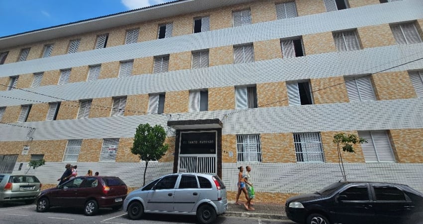 Lindo Apartamento a 200 metros da praia com preço de Kitnet