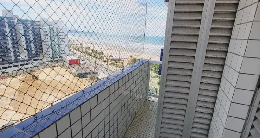 Frente-mar dos sonhos — mobiliado, 2 dorms, 2 vagas e vista lateral mar!