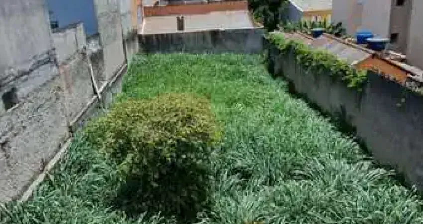 Casa térrea à venda: com 2 dorms, sendo 1 suíte, 2 vagas,1 terraço com 20 m² no fundo, mais um quintal de 300 m² plano.itaquera, z/l, s.p.