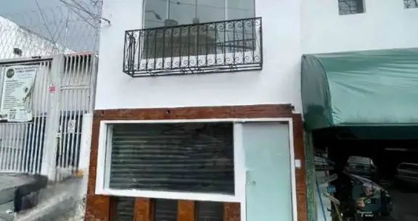 Sobrado Comercial para alugar com 260m², 3 Quartos (1 Suíte), Salas amplas em ITAQUERA - SÃO PAULO/SP.