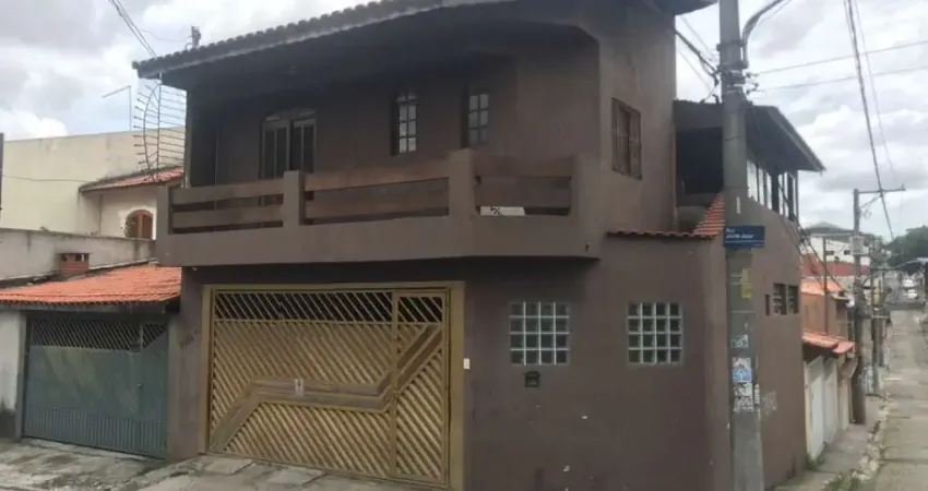 Sobrado para vender 110m², 03 Quartos, 2 Vagas  em ITAQUERA - São Paulo/SP.