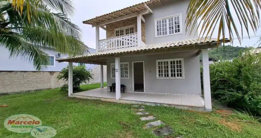 Casa em condomínio fechado com 4 quartos à venda no Itapeba, Maricá