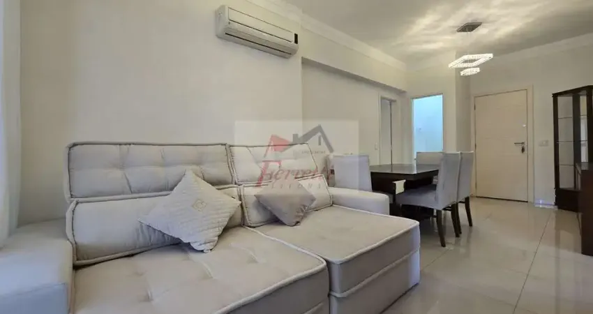 Apartamento com 3 dormitórios sendo 2 suítes em Gonzaga, Santos/SP