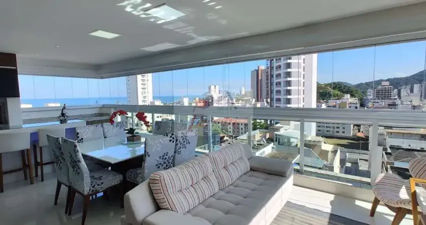 Apartamento com 3 suítes  decorado com vista mar à venda na praia da Enseada