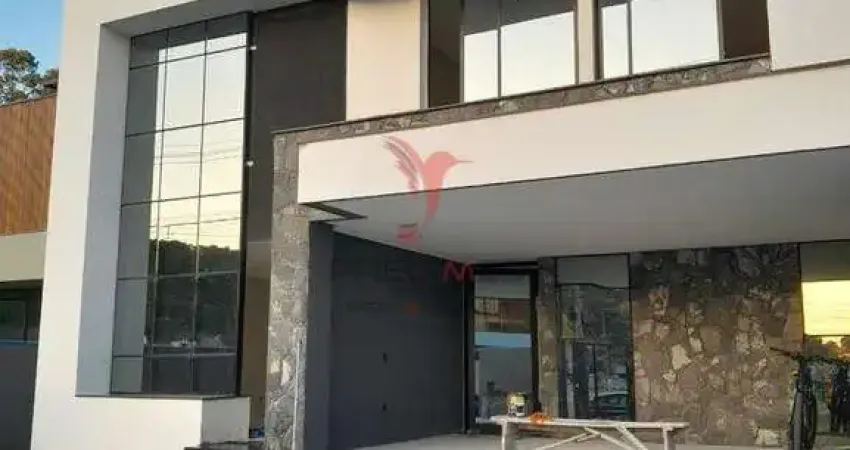 Casa de altíssimo padrão pronta para Morar em Camboriú,  ótima localização !