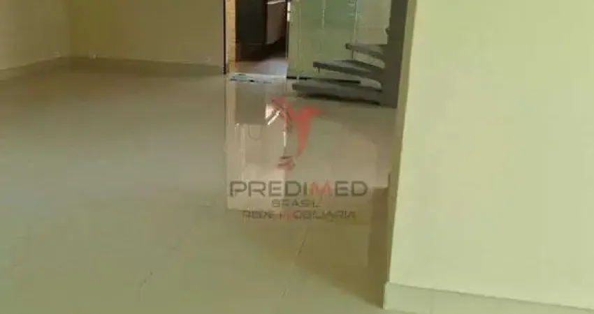 CA-2406 - Moderna casa com piscina e três suítes em local nobre