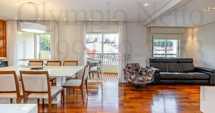 Lindo Apartamento com Terraço, 2 Vagas , lazer com piscina aquecida , em Moema