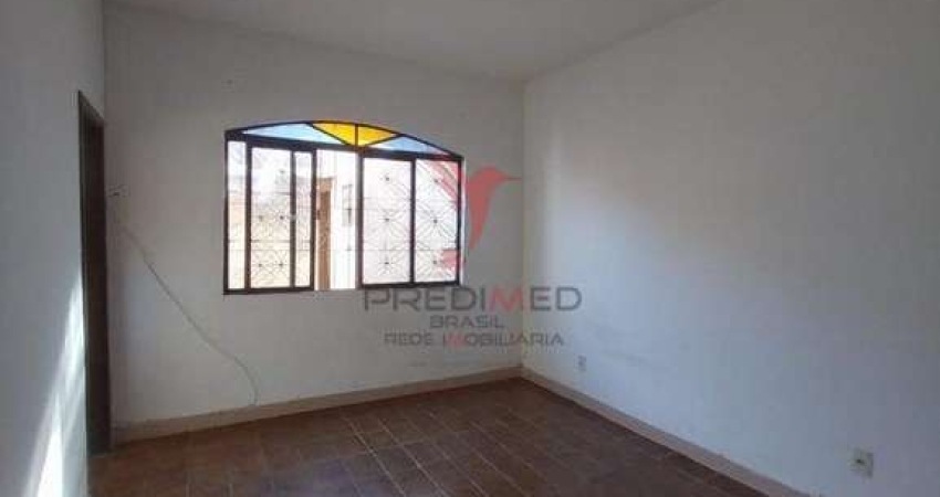 Casa de 3 Quartos, 2 Suites, churrasqueira, no Bairro Jardim Rony, Guaratinguetá