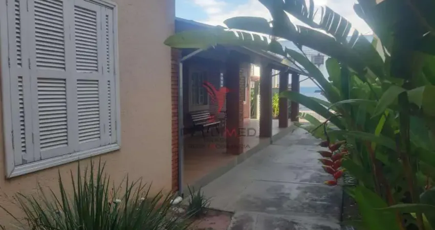 Oportunidade: Excelente Chácara com piscina em São Pedro - SP